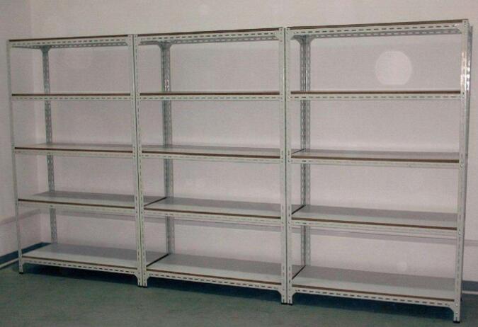 輕型角鋼貨架的特點(diǎn) 輕型角鋼貨架的特點(diǎn)