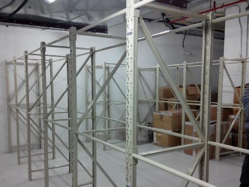 服裝廠倉庫貨架